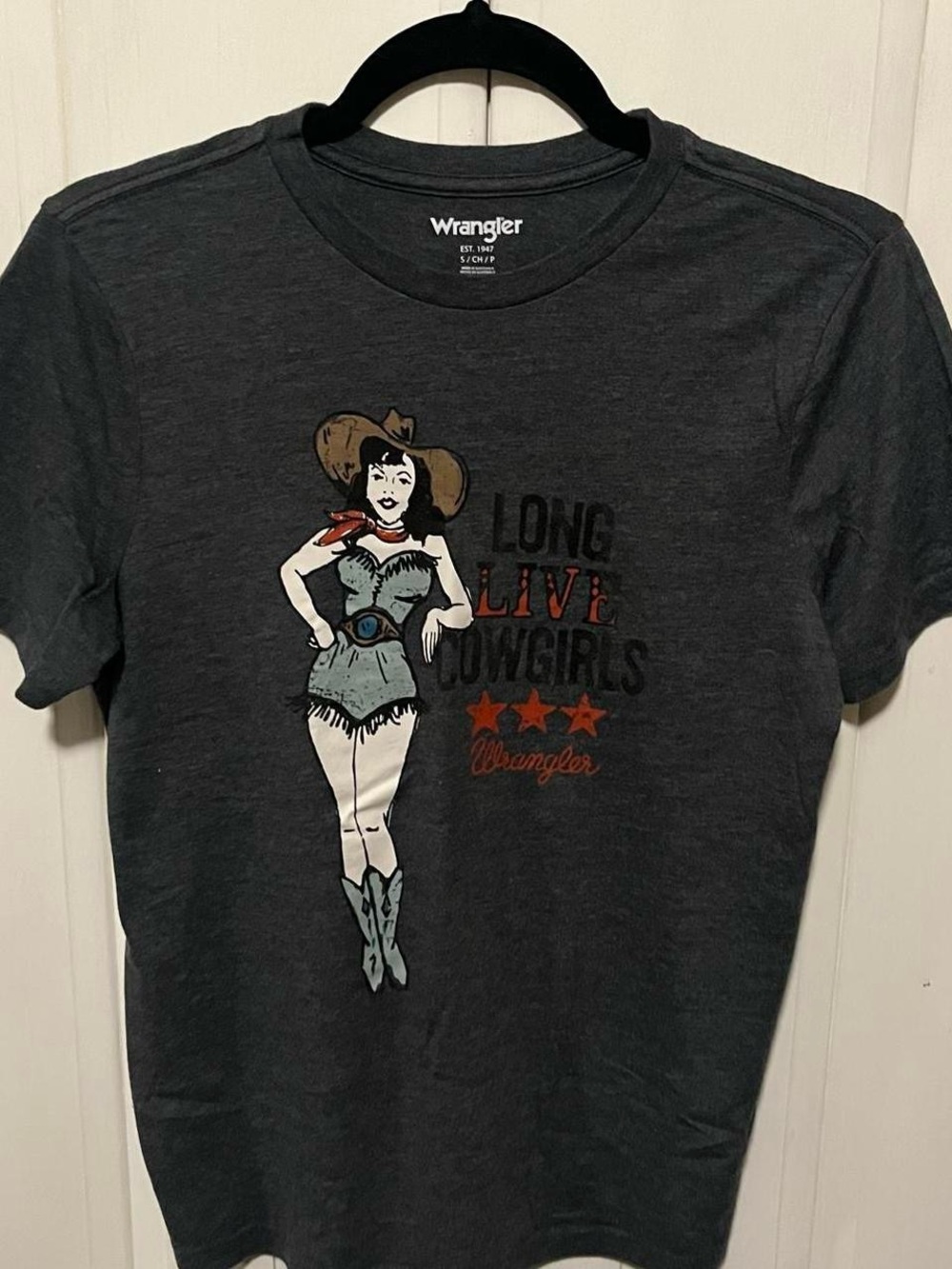 Wrangler Charcoal Graphic Tee with Multicolor Cowgirl Print